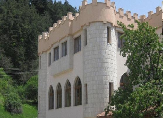 The Castle Hotel Samokov Exterior foto
